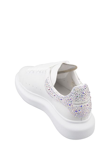 Sneakers Oversize Bianche Con Spoiler di Strass ALEXANDER MCQUEEN | 666407-WIADL9069